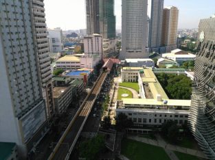 Condo beside De La Salle University w/parking