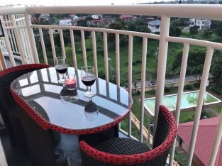 RUSH FOR SALE TAGAYTAY CONDO 1BR WITH BALCONY