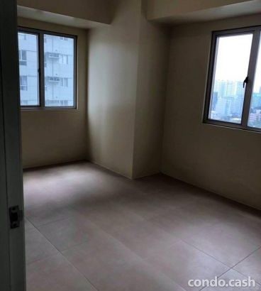 2 Bedrooms Condo with 1 Parking at Vertis North