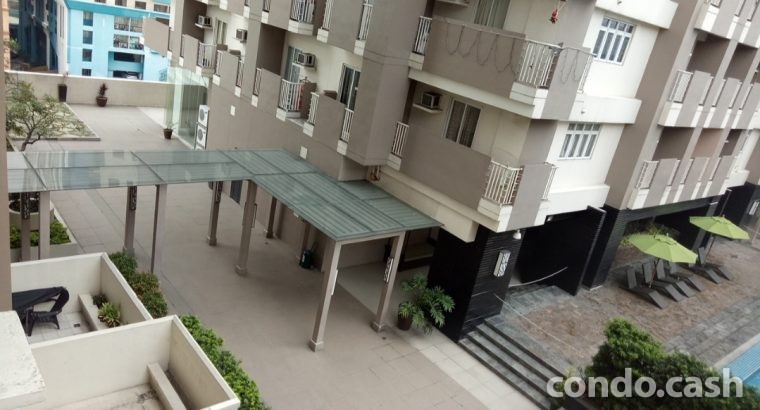 1 Bedroom Corner Unit Condo LAUREANO DI TREVI TOWE